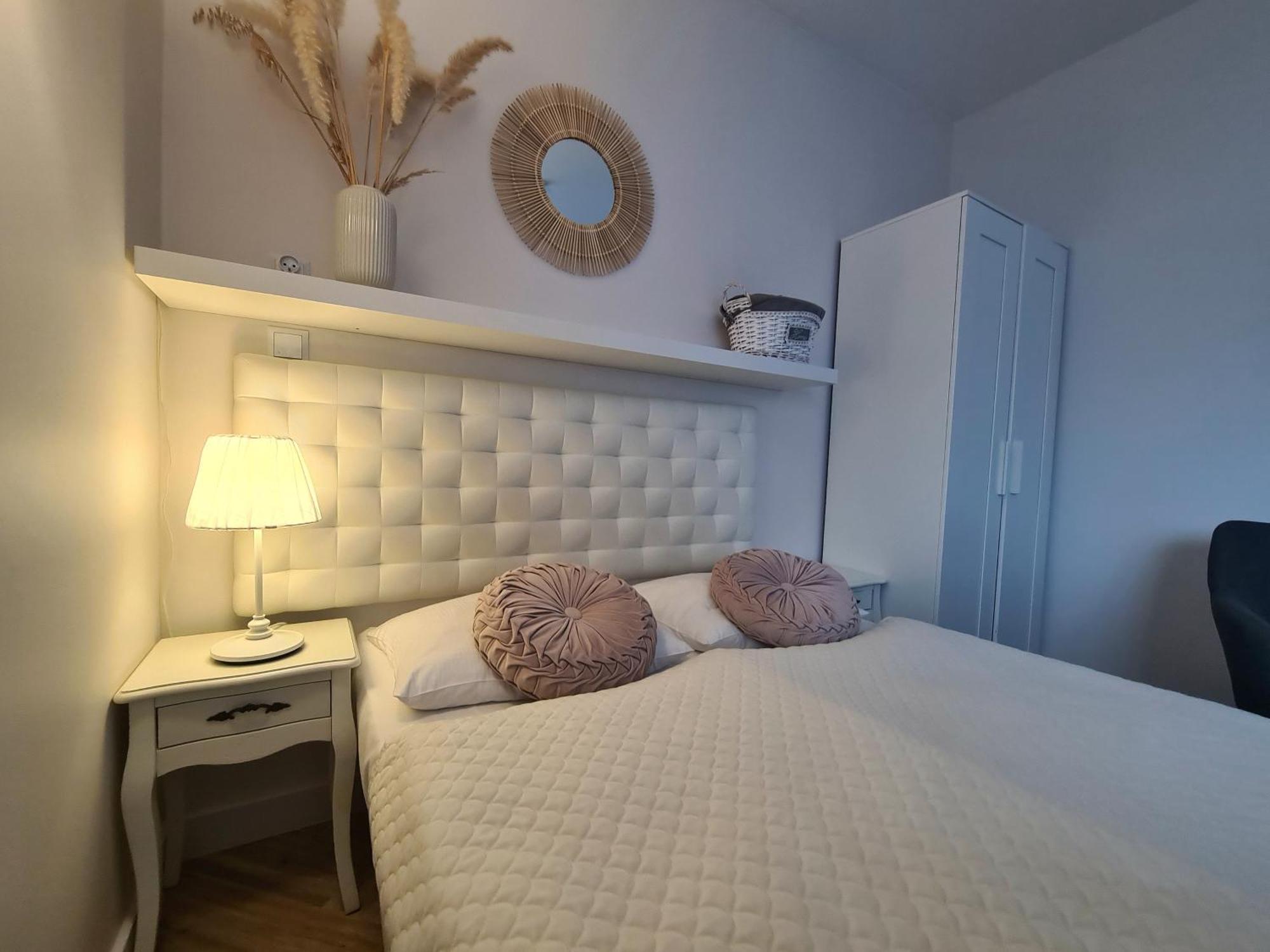 Apartamenty "La Villa" Z Klimatyzacja, Ogrodem, Parkingiem, Blisko Centrum Bad Kudowa Exterior foto
